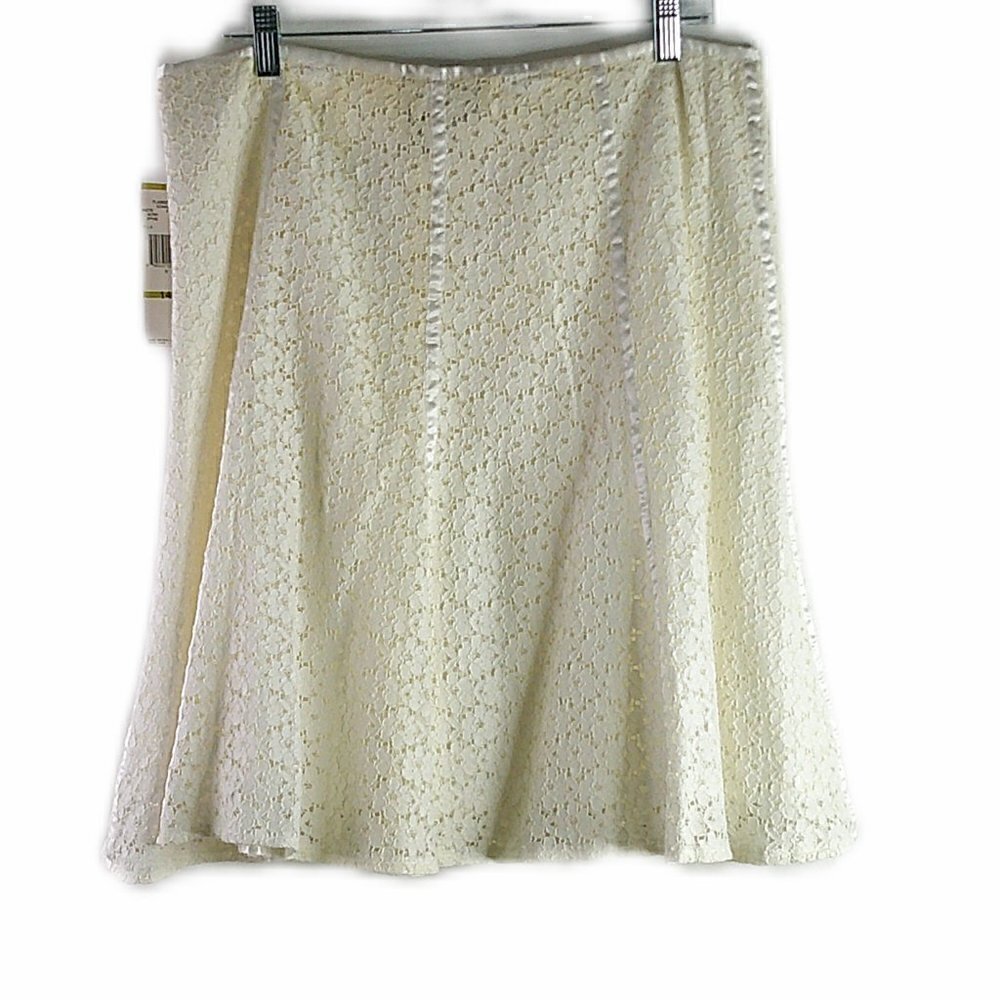 Jones New York - Lace, Gored, Full Skirt - Size 14